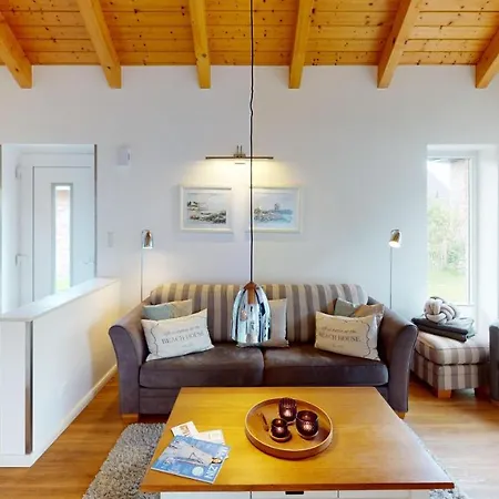 בית נופש Suedstrand Haus 36 *