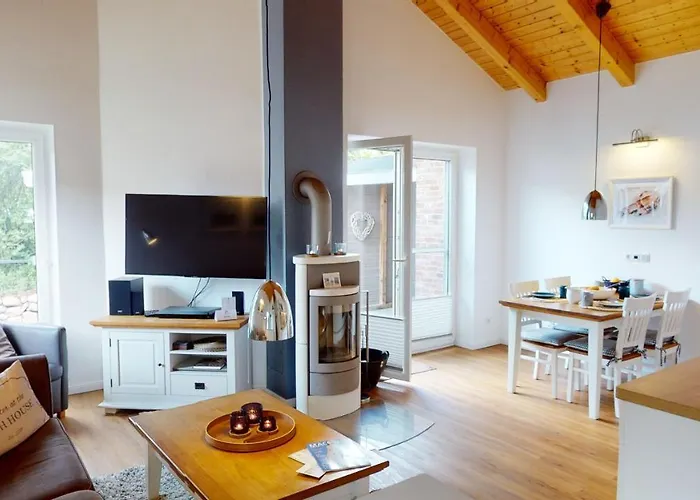 Semesterbostad Suedstrand Haus 36 *